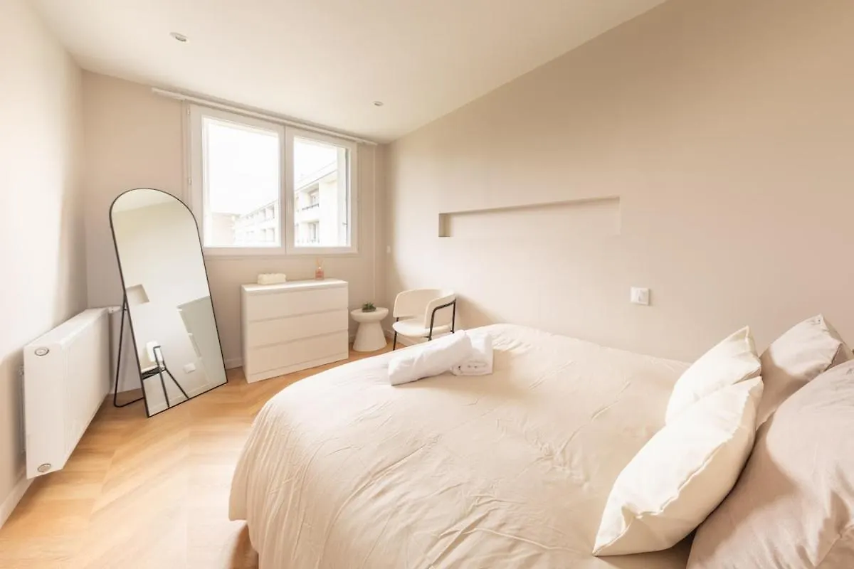 Mat&Ness Luxury Apartment Beauvais France